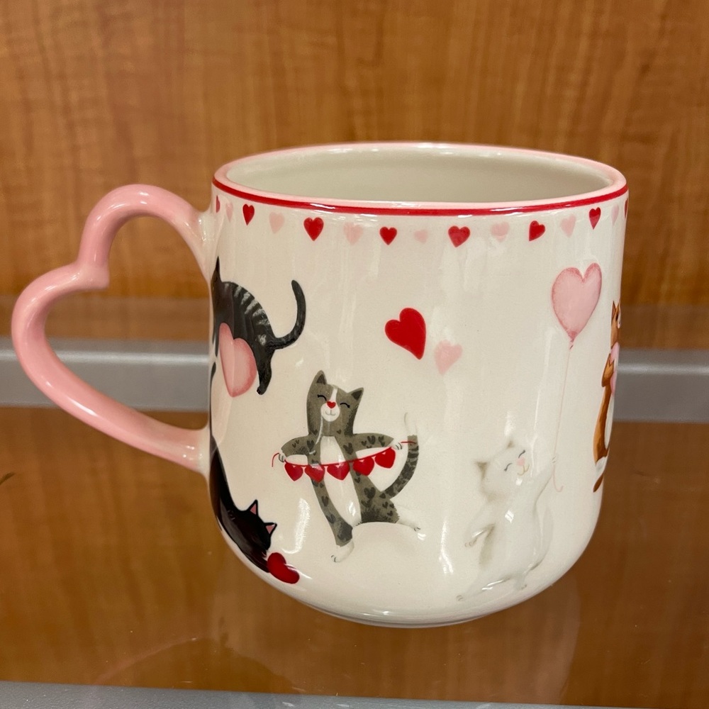 Valentine’s Day Cats Tabby Orange Ceramic Pink Heart Handle Coffee Mug Cup NEW